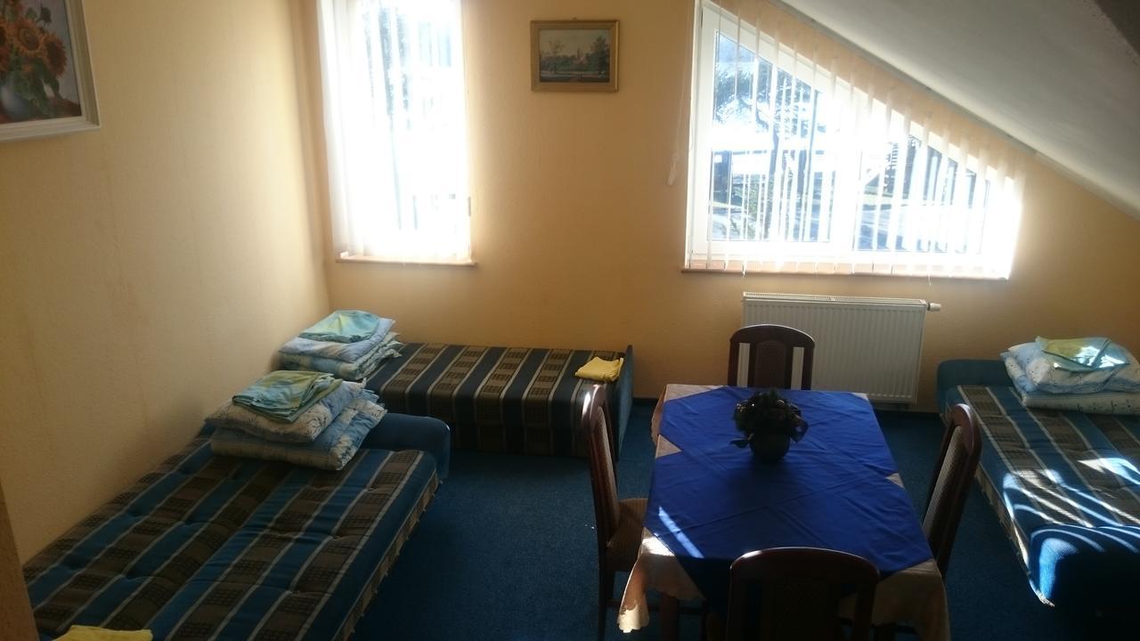 O.W.Bingo Hotel Bieszkowice Buitenkant foto